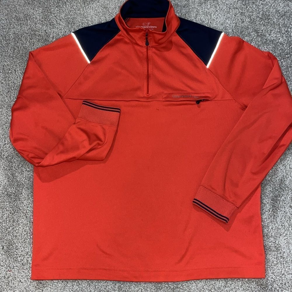 Red Blue Reflective Vineyard Vines 1/4 zipper pocket T neck sweatshirt M Whale